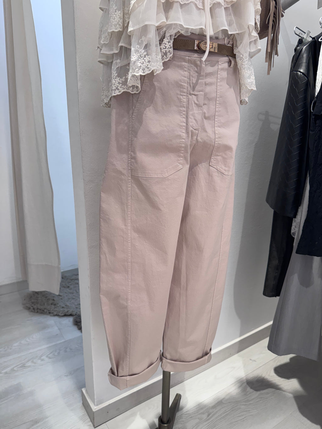 Pantalone modello Shelby