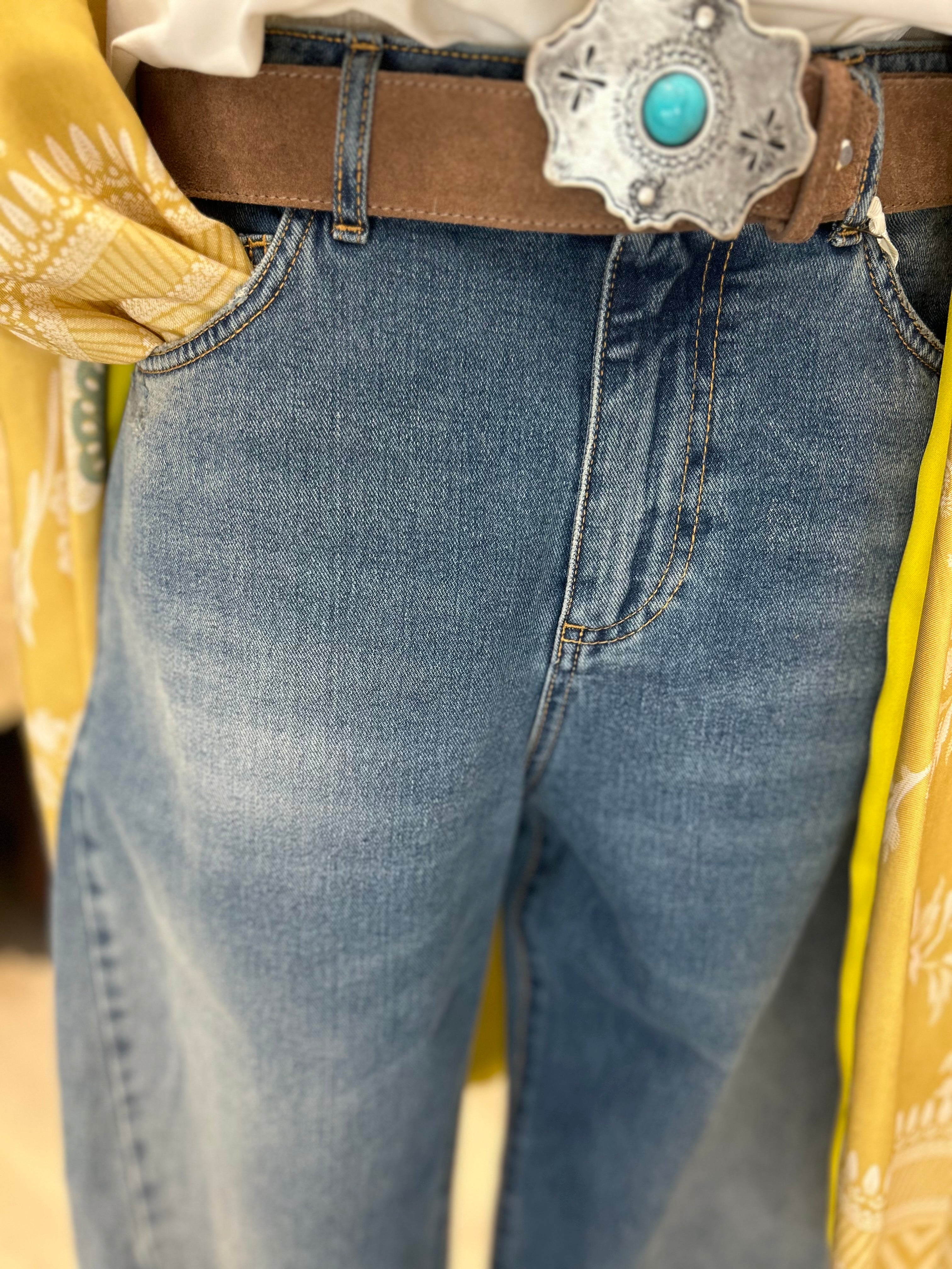 Jeans balloon taglio vivo