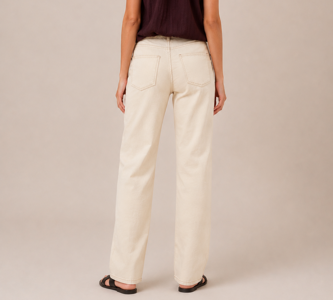 Jeans palazzo con cuciture marroni