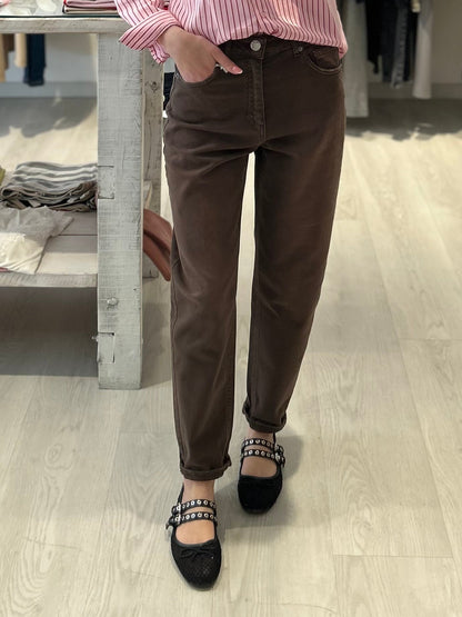Jeans carrot vita alta