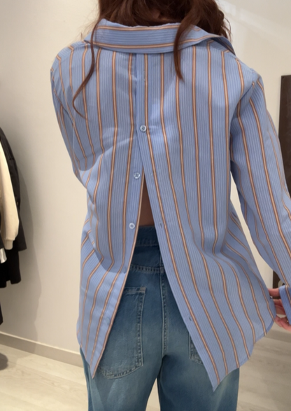 Camicia con spacco sulla schiena