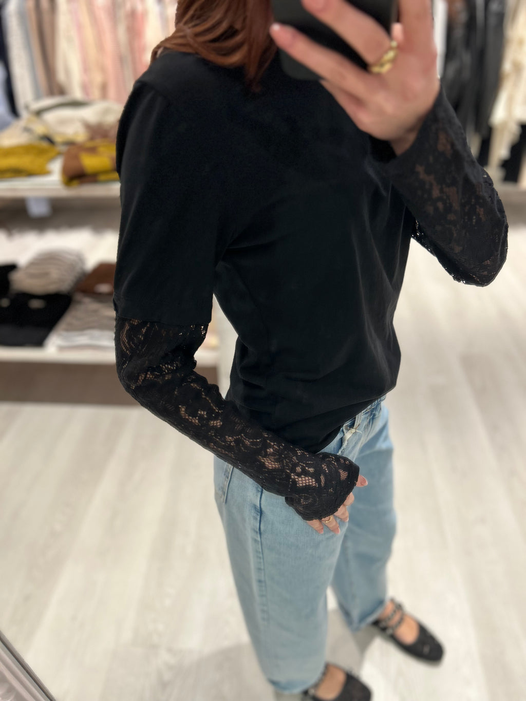 T-shirt manica lunga con pizzo