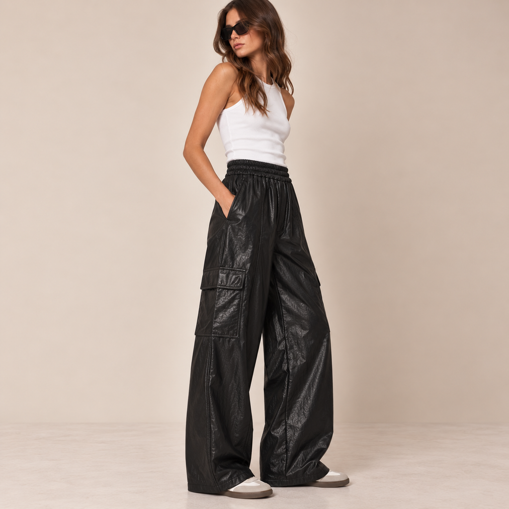 Pantalone cargo eco-pelle