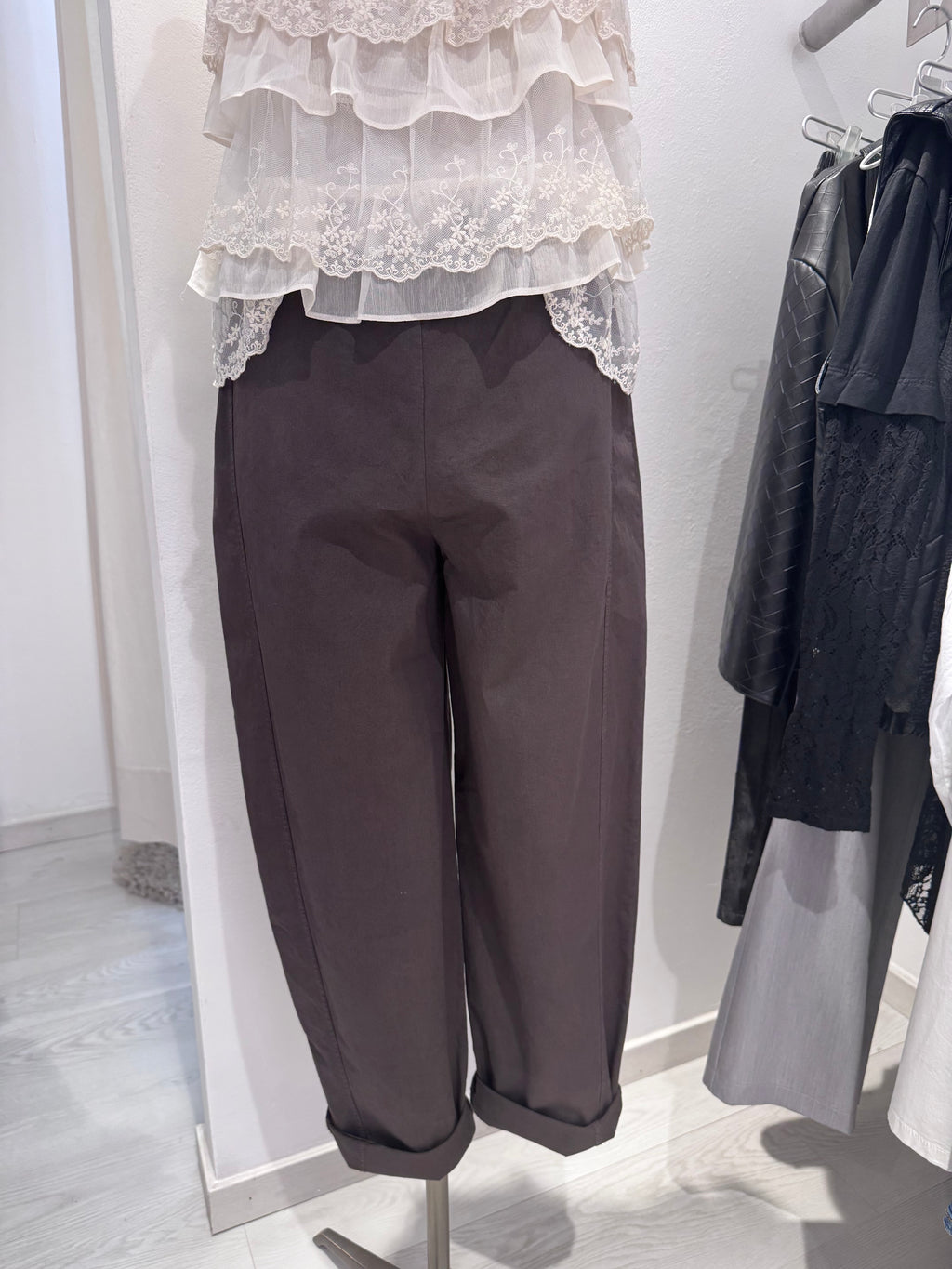 Pantalone modello Shelby