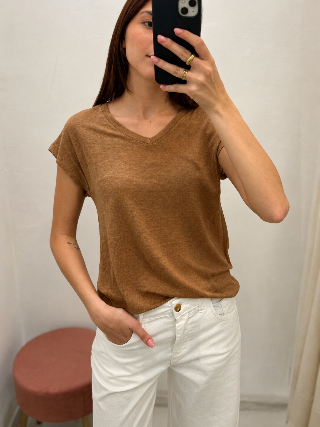 T-shirt collo a V