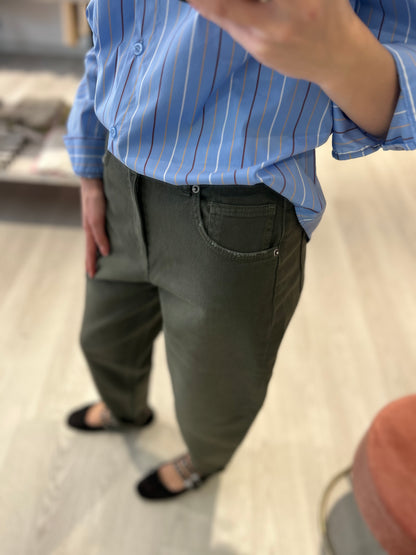 Jeans carrot vita alta
