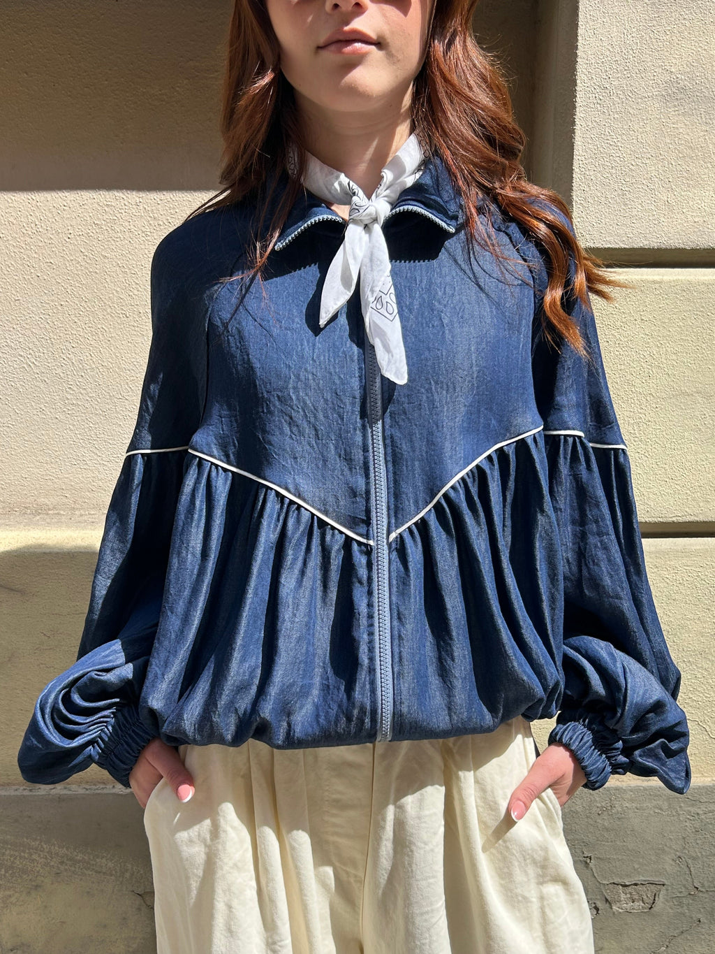 Bomber bicolor